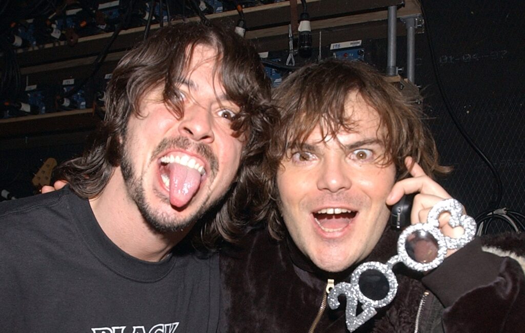 watch-foo-fighters-and-jack-black-cover-ac/dc’s-‘big-balls’