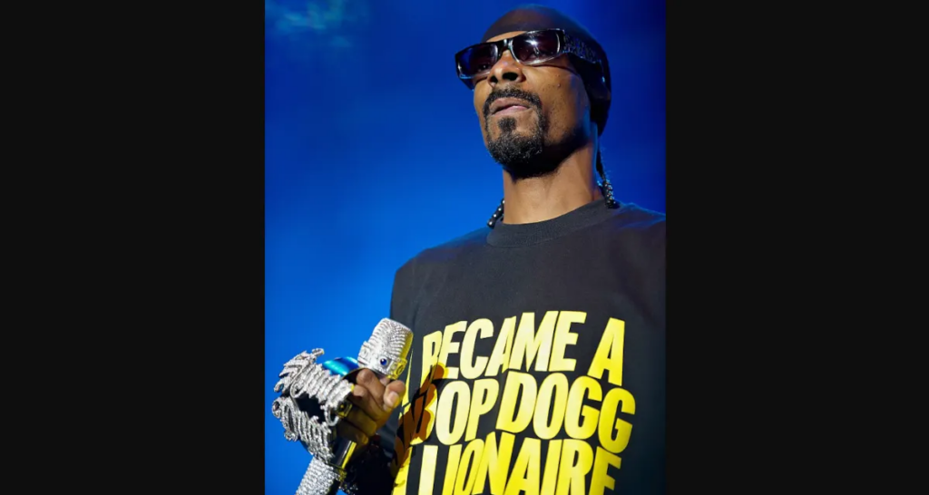 royalties-rift-resolved:-snoop-dogg-and-spotify-patch-things-up-just-in-time-for-‘iz-it-a-crime?’-release