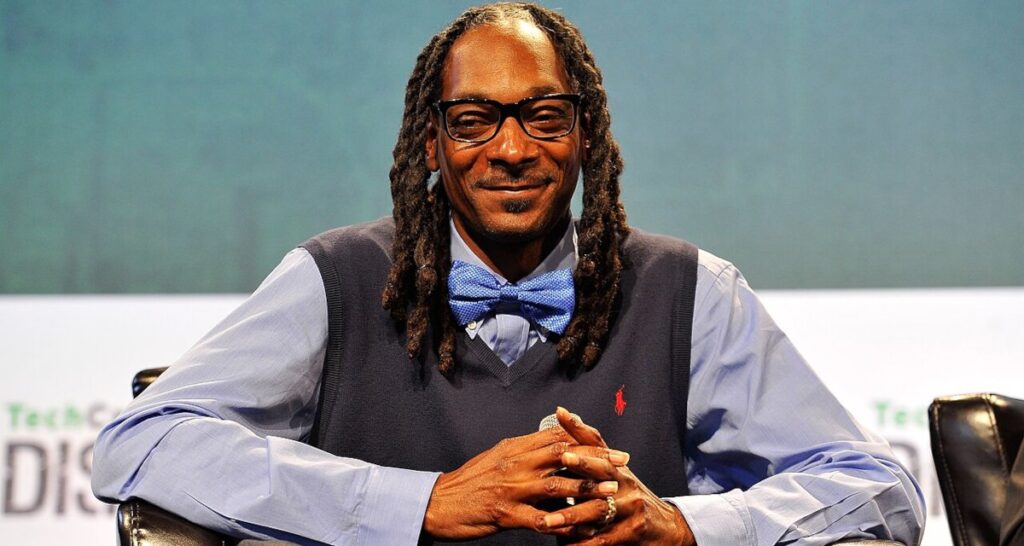 first-the-olympics,-now-new-year’s-eve:-nbc-taps-snoop-dogg-for-‘once-in-a-lifetime’-year-end-special