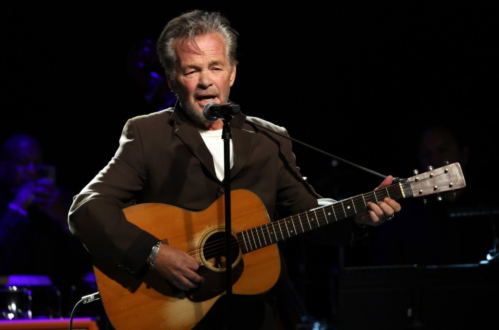 john-mellencamp,-emmylou-harris-&-more-shine-at-2025-grammy-hall-of-fame-gala:-8-best moments