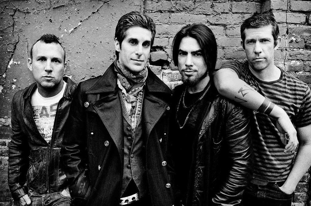 dave-navarro-claims-there’s-‘no-chance’-of-jane’s-addiction reunion