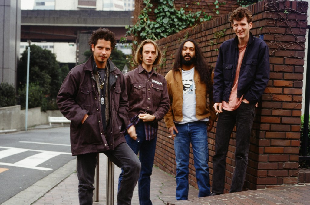 soundgarden’s-ben-shepherd-teases-unreleased-album-in-chris-cornell-tribute post