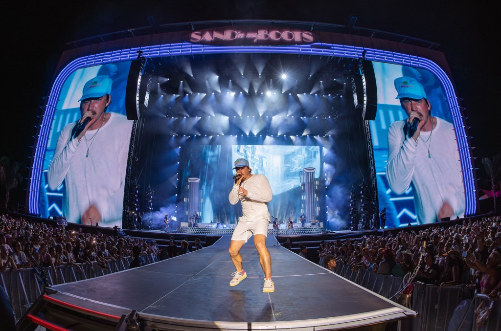 country,-southern-rap-&-sunburn:-morgan-wallen’s-sand-in-my-boots-festival-takes-over-gulf shores