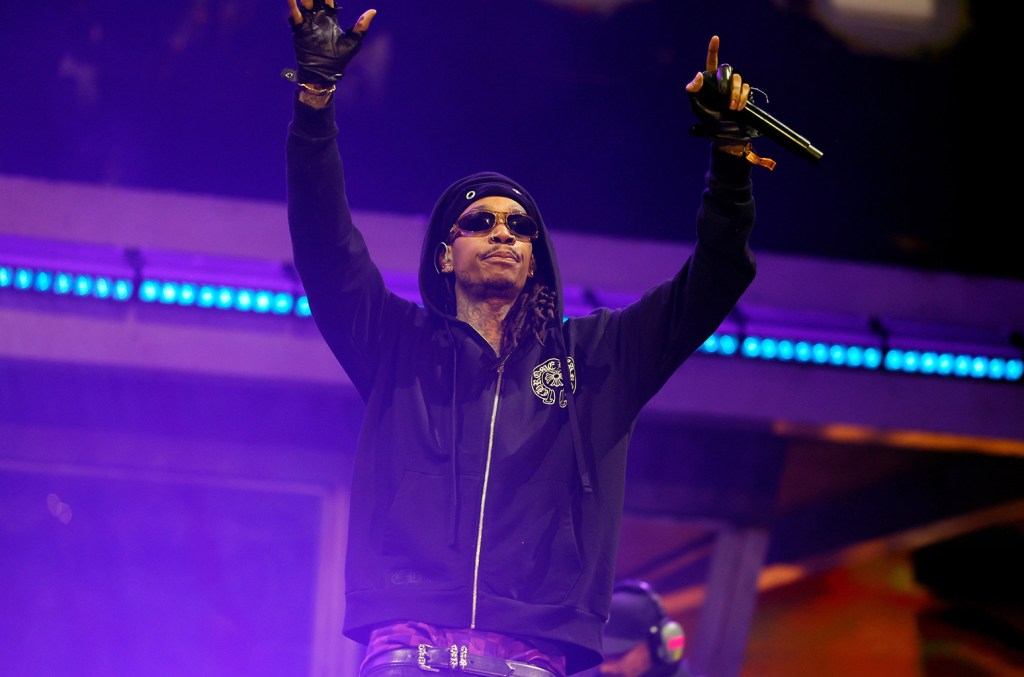 wiz-khalifa-announces-‘smokers-edition’-tour-dates-with-special-guests-curren$y,-ab-soul-& more