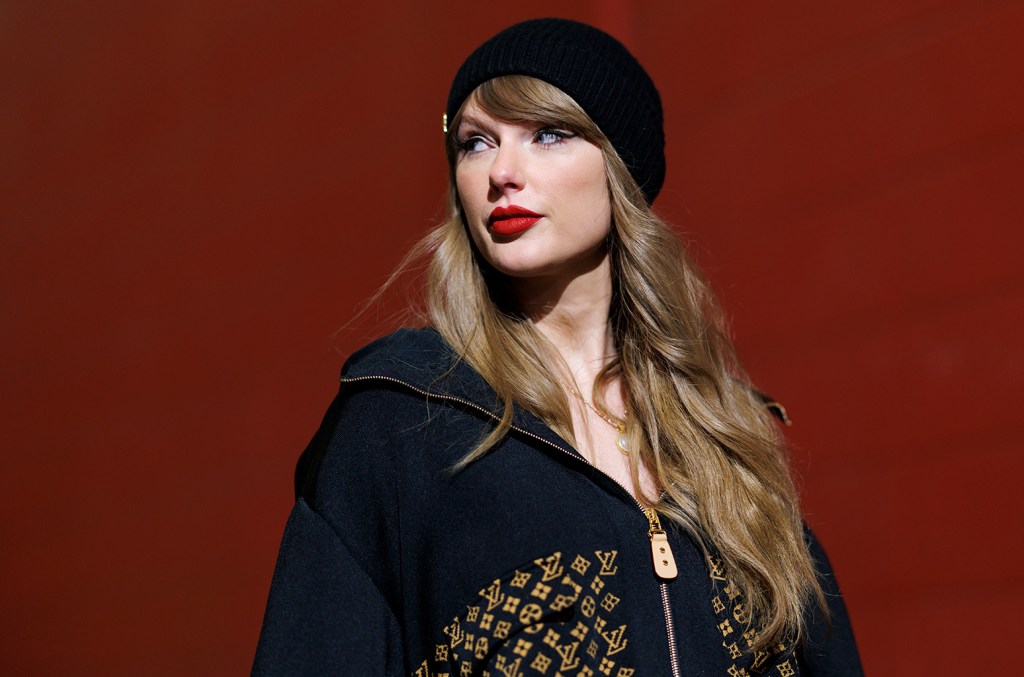 snubs-&-surprises-at-2025-american-music awards