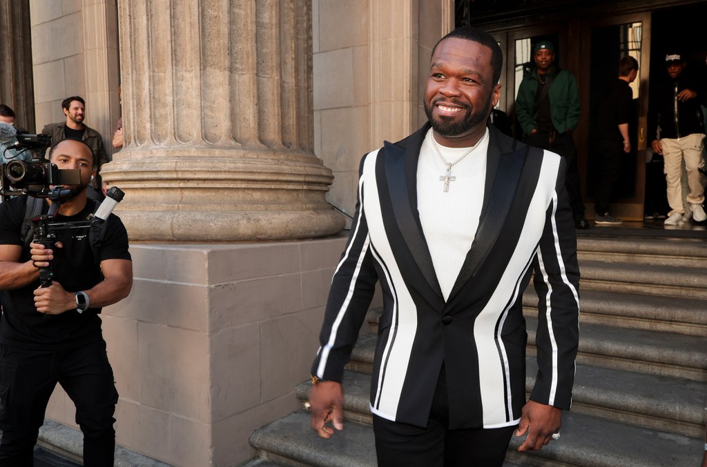 here’s-how-fans-are-reacting-to-50-cent-posting-another-photo-of-himself-in-a-‘free-diddy’ shirt