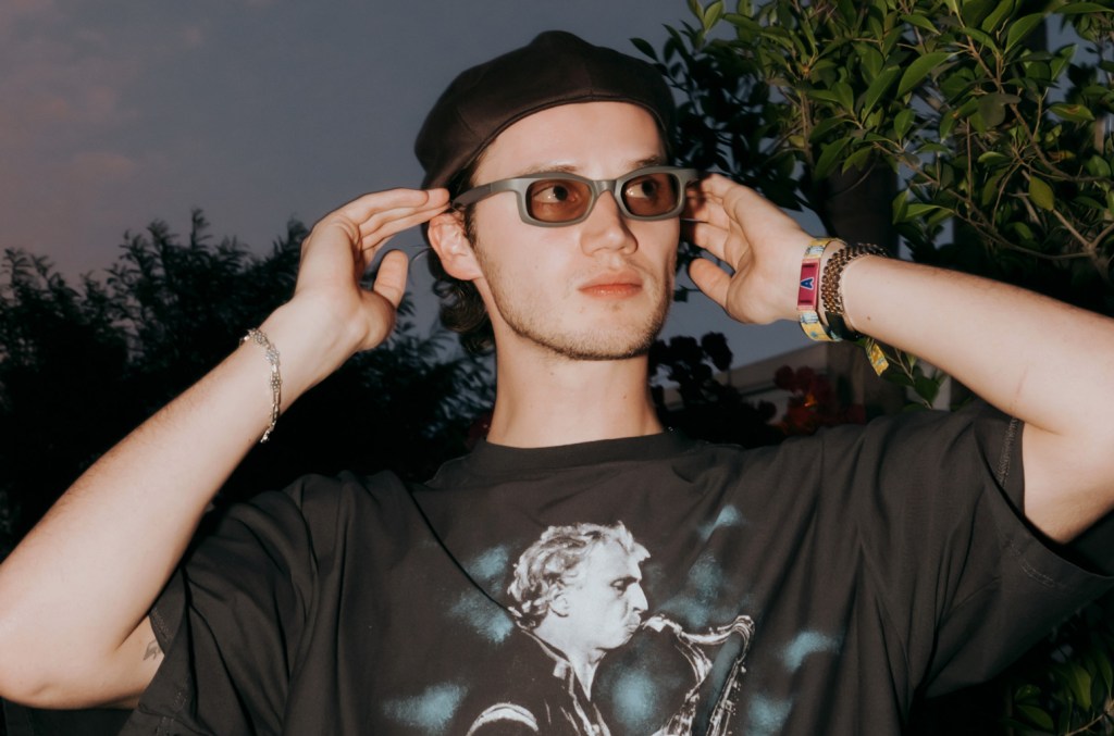 ‘this-s–t-is-not-normal’:-backstage-with-mau-p-at coachella