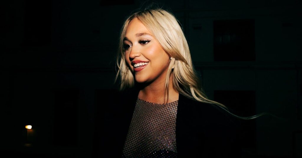 ivana-signs-global-record-deal-with-german-label