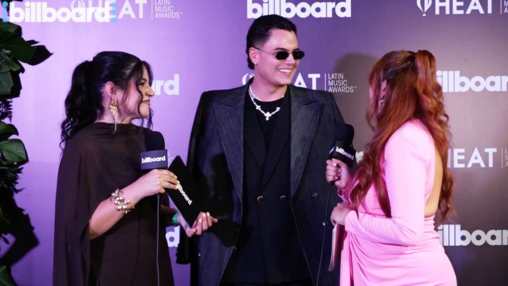 miguel-bueno-explains-why-fans-are-connecting-to-“solcito”-|-premios-heat 2025