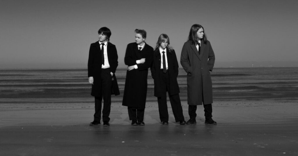 adelaide’s-sunsick-daisy-take-us-track-by-track-through-their-new-ep-‘yonder’