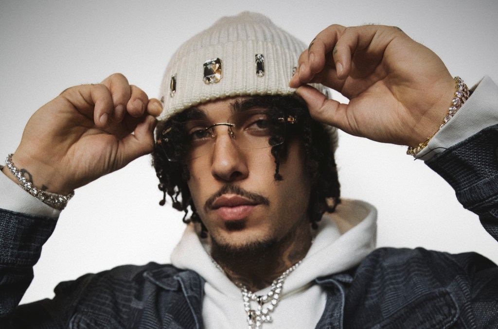 gelo-announces-his-debut-album-‘league-of-my-own’-&-drops-‘booted-up’ single