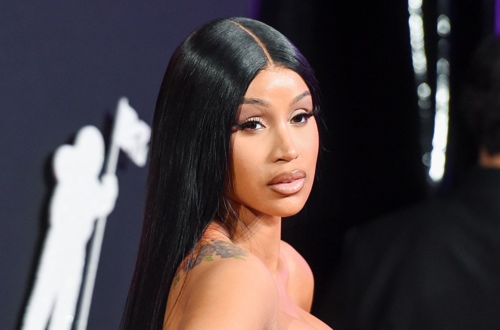 cardi-b-slams-offset-after-he-requests-spousal-support-in-their-divorce:-‘i-want-you-to-die slow’