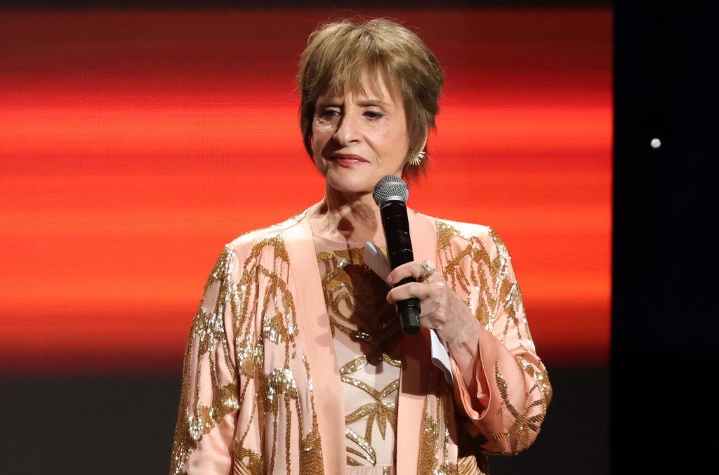 patti-lupone-called-out-by-broadway-community-in-open-letter-condemning-‘bullying’-&-‘harassment’