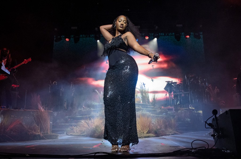 tems’-headlining-set-&-7-other-highlights-to-watch-for-at-inaugural-sxsw london