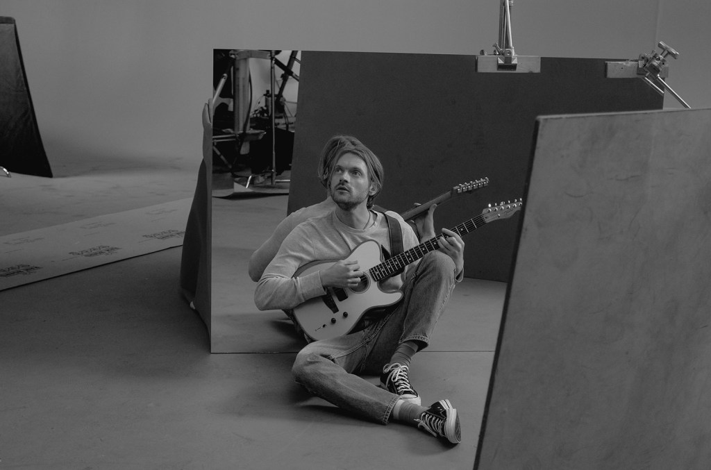 finneas-announces-new-band-with-ashe,-the-favors,-with-debut-lp-due-in fall