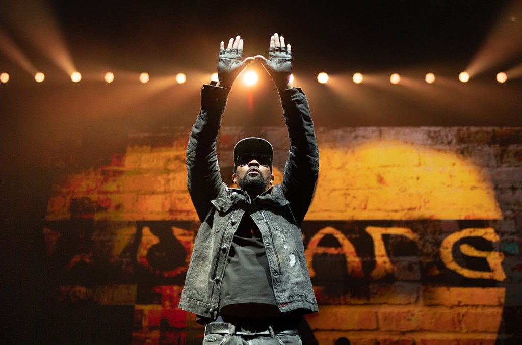 inside-the-growing-world-of-vip-concert-experiences,-from-soundcheck-access-to-immersive pre-parties 