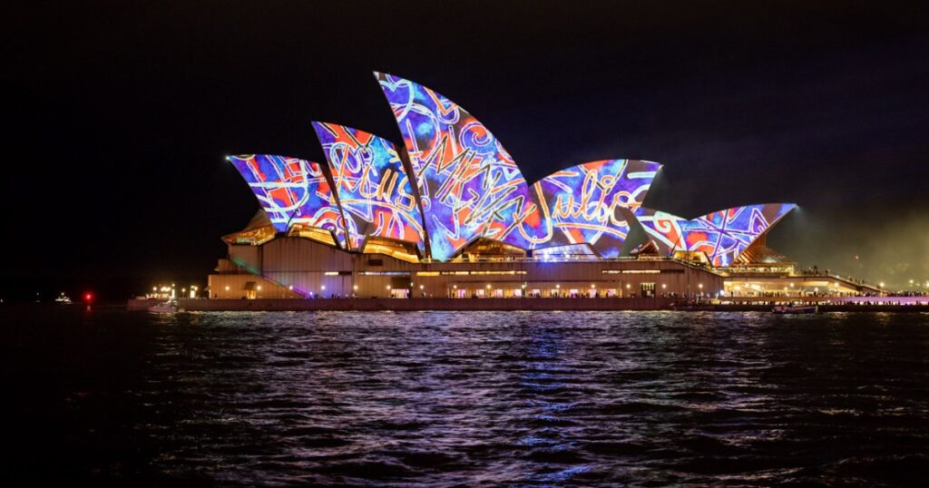 no-joke,-the-lights-went-out-at-the-sydney-opera-house-during-vivid