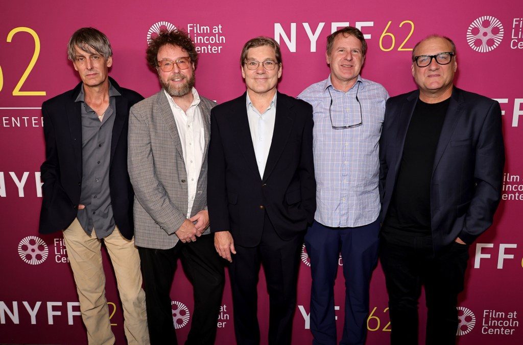 pavement-members-talk-‘wild’-format-of-‘pavements’-biopic,-throwing-out-first-pitch-at-cincinnati-reds game