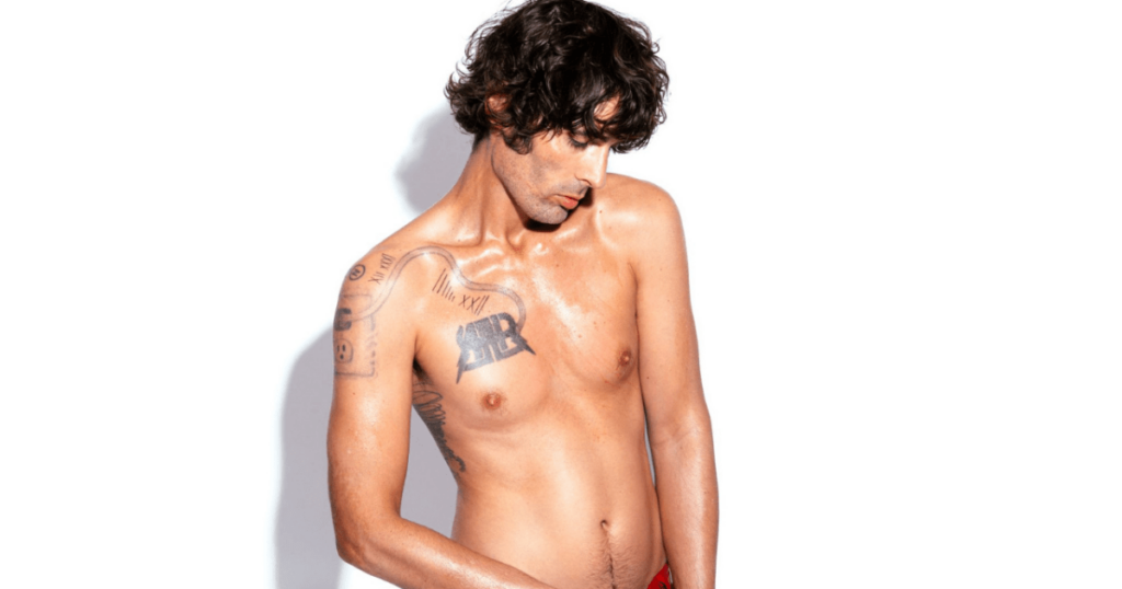 so-tyson-ritter-from-the-all-american-rejects-just-launched-an-onlyfans