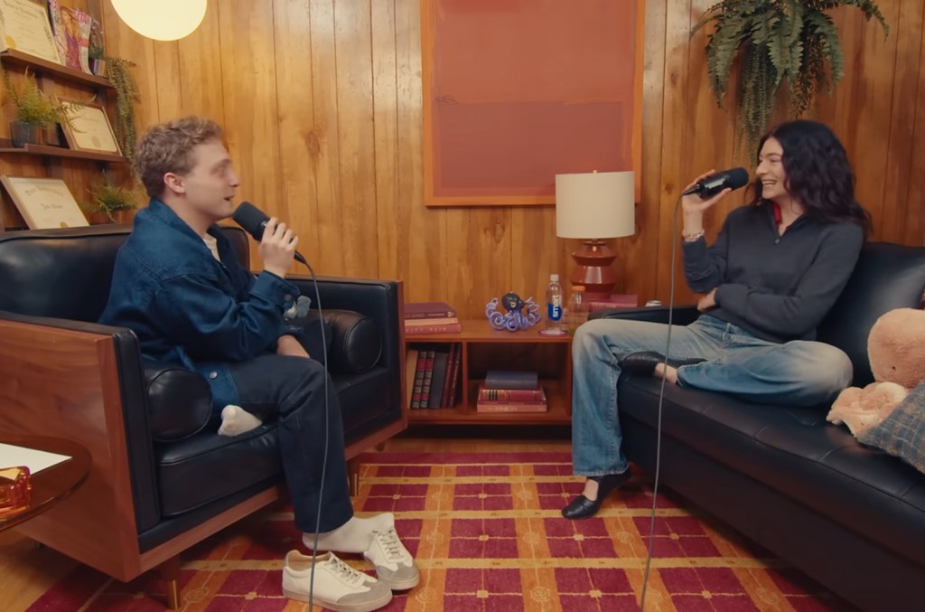 lorde-says-this-nsfw-‘virgin’-song-‘destroys’-her:-‘i-can’t-even-really-listen-to it’