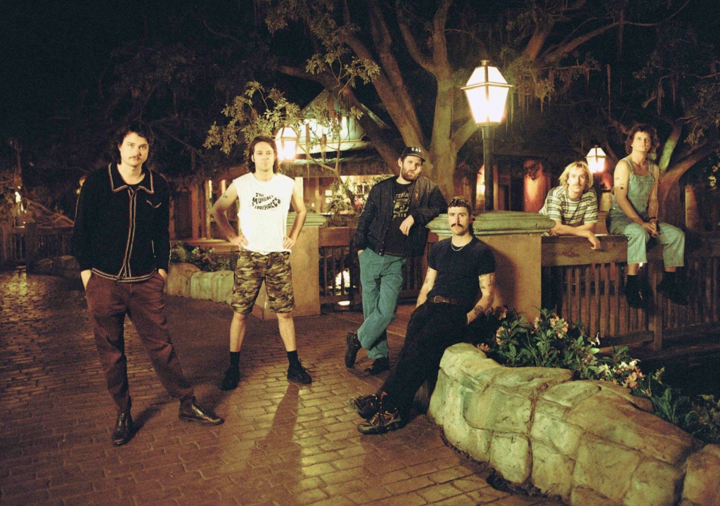 king-gizzard-&-the-lizard-wizard-hear-a-symphony-on-new-lp,-tour