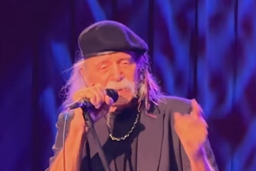 reo-speedwagon-singer-miraculously-survives-car-crash