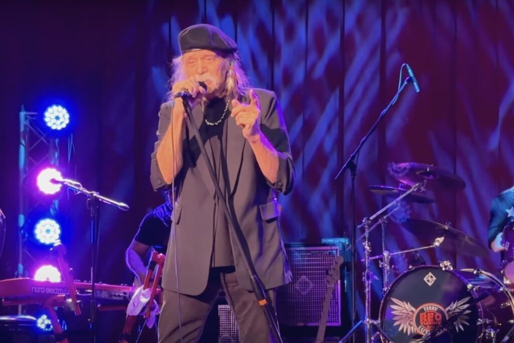 reo-speedwagon-singer-miraculously-survives-car-crash