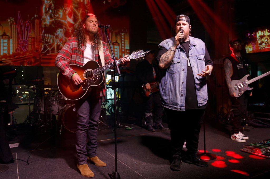 jelly-roll-&-brandon-lake’s-‘hard-fought-hallelujah’-collab-certified platinum