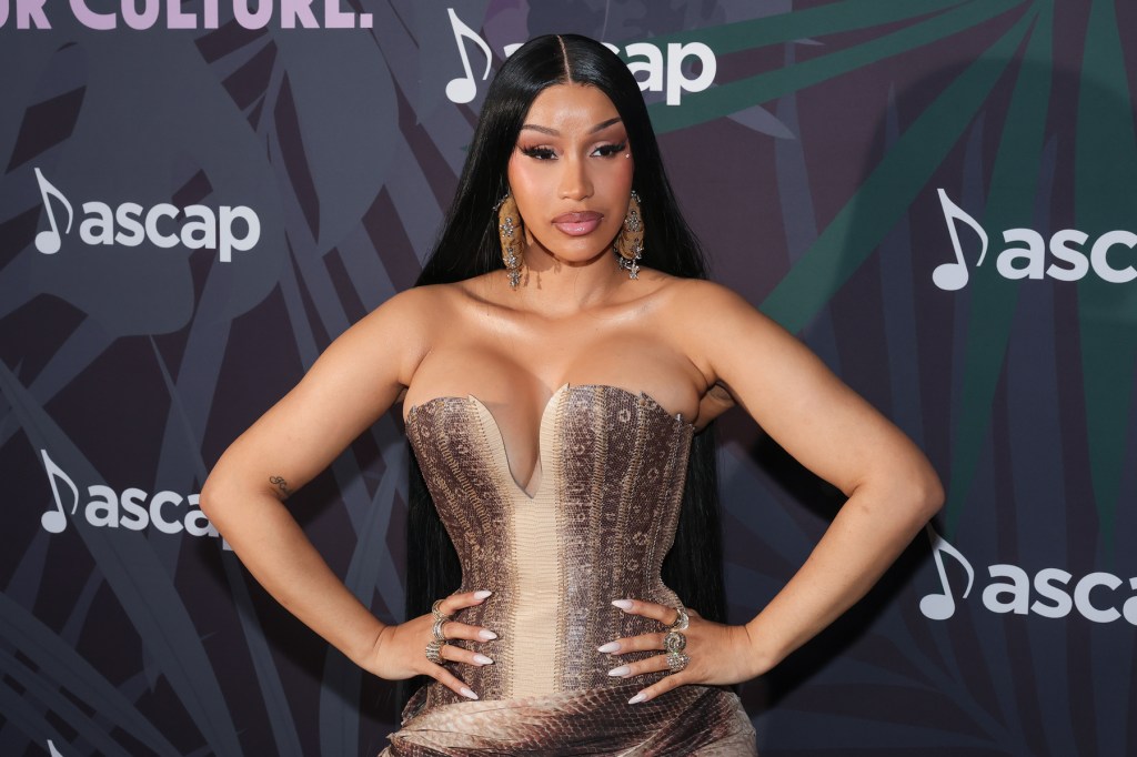 cardi-b’s-stripper-days-off-limits-at-security-guard-assault trial