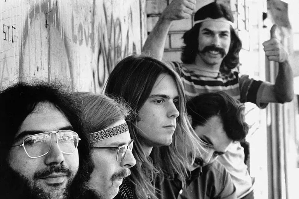 win-a-grateful-dead-60th-anniversary-prize-pack
