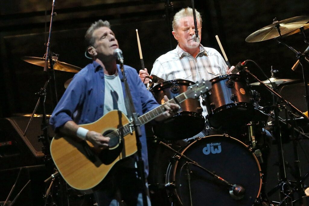 10-years-ago:-glenn-frey-plays-his-last-show-with-eagles