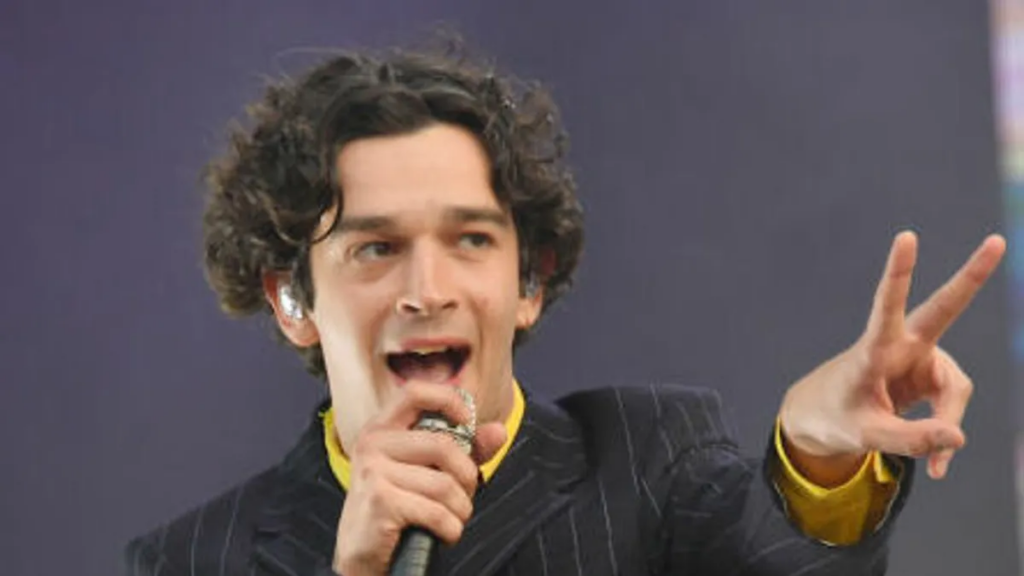 the-1975’s-matty-healy-warns-of-threats-to-small-gig-venues,-backs-new-‘seed’-venue-festival