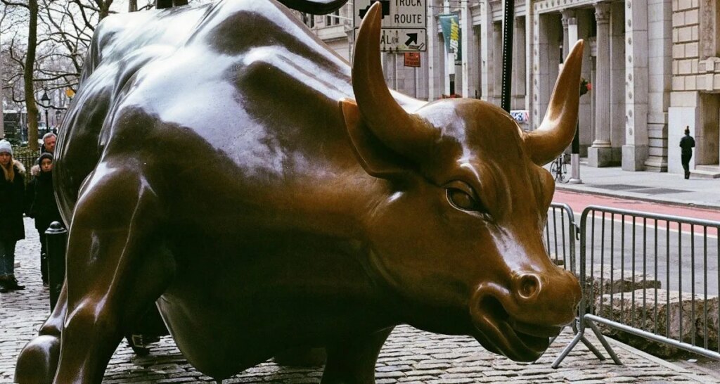 universal-music-officially-files-for-secondary-us.-stock-listing-—-euronext-listed-shares-are-up-30%-from-july-2024