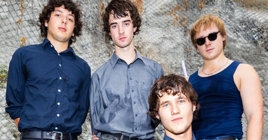 radio-free-alice-announce-new-ep-‘empty-words’,-share-‘toyota-camry’