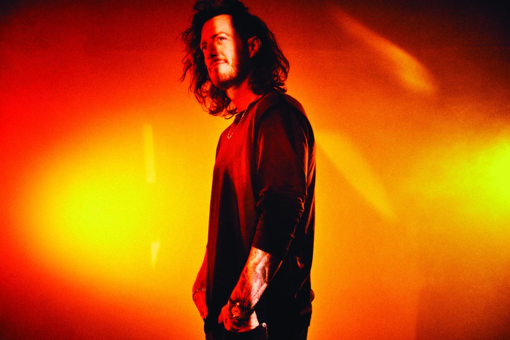 tyler-hubbard’s-‘park’-pulls-into-no.-1-on-country-airplay chart