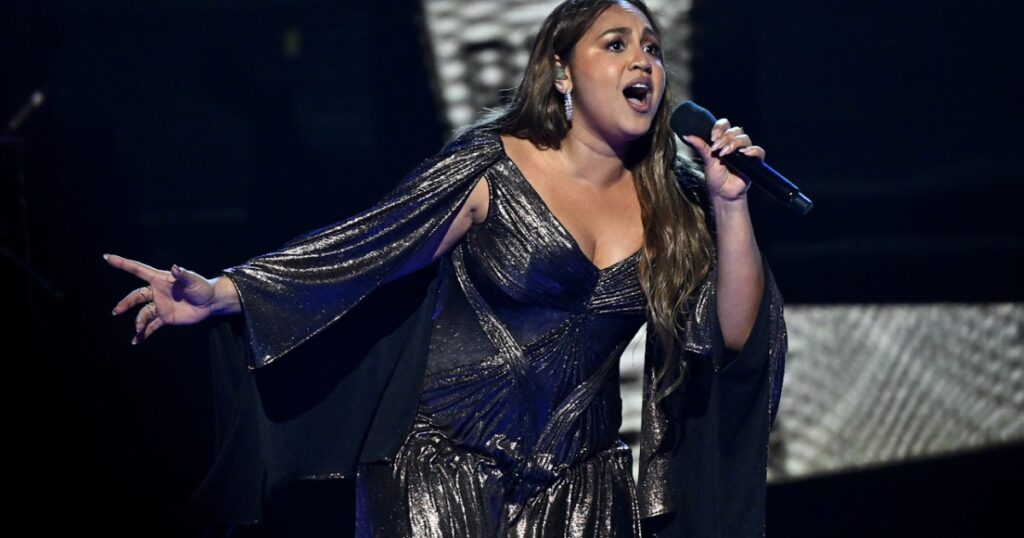 jessica-mauboy-shares-reflective-new-single-‘while-i-got-time’