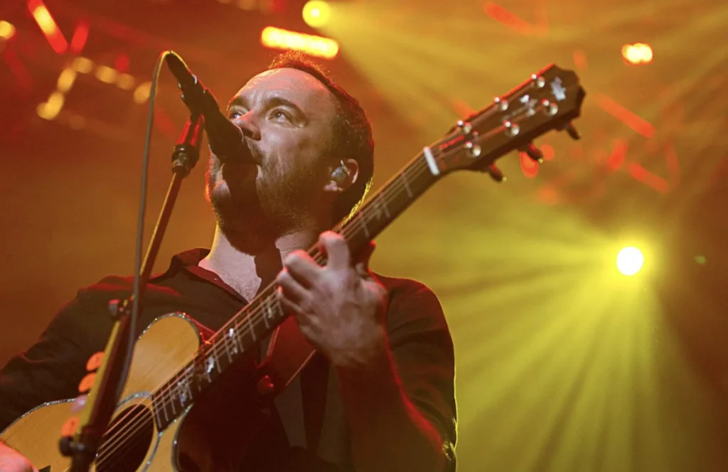 dave-matthews-welcomes-lukas-nelson,-molly-tuttle-and-more-at-wildlands-music-festival,-watch-all-artists-cover-neil-young’s-“cortez-the-killer” 