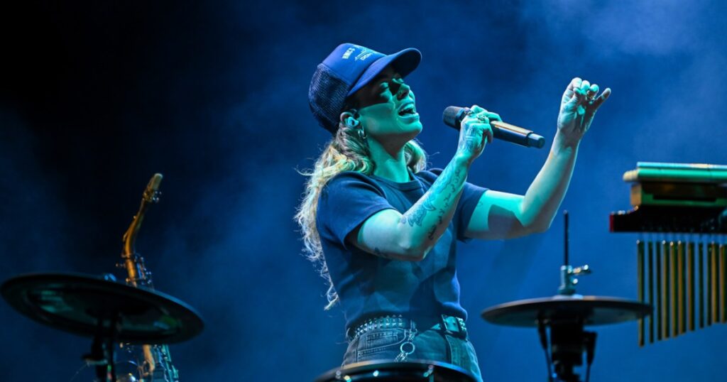 tash-sultana-announces-‘return-to-the-roots’-2025-australian-tour