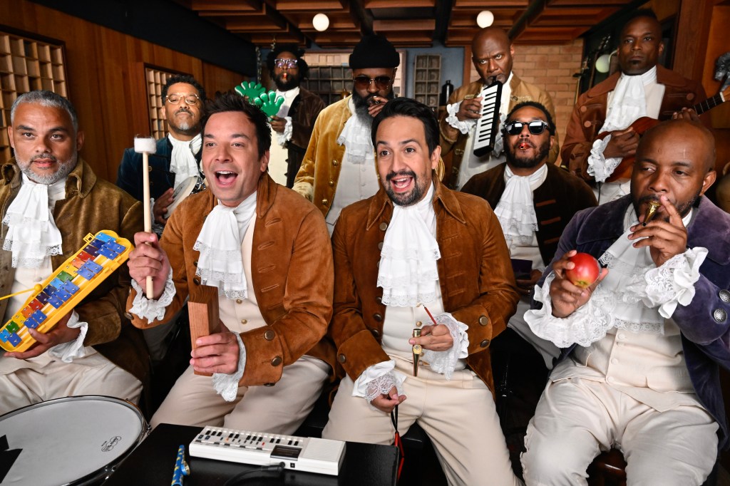 lin-manuel-miranda-&-jimmy-fallon-perform-‘hamilton’-medley-with-toy instruments