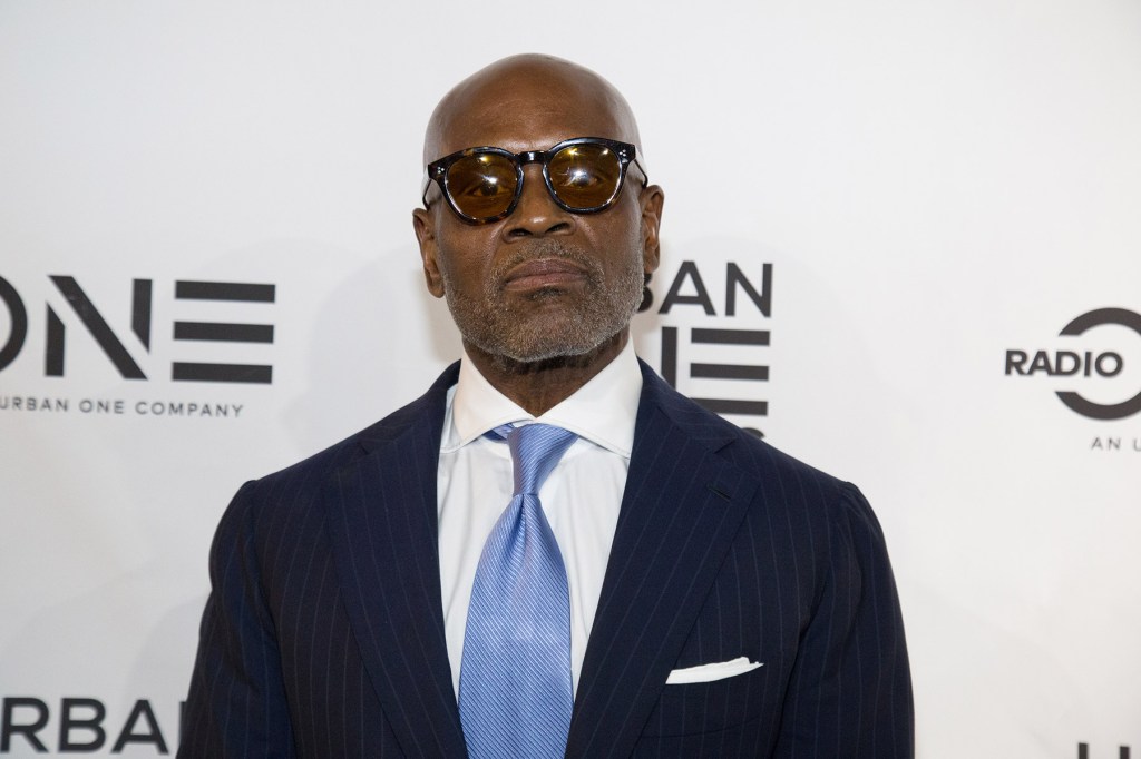 la-reid’s-sex-assault-trial-to-include-claims-he-blocked-accuser-from-signing-ye,-john-legend-in retaliation