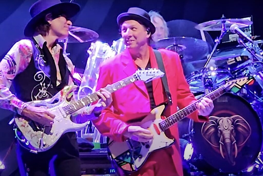 beat-band-releases-live-video-featuring-adrian-belew-and-steve-vai