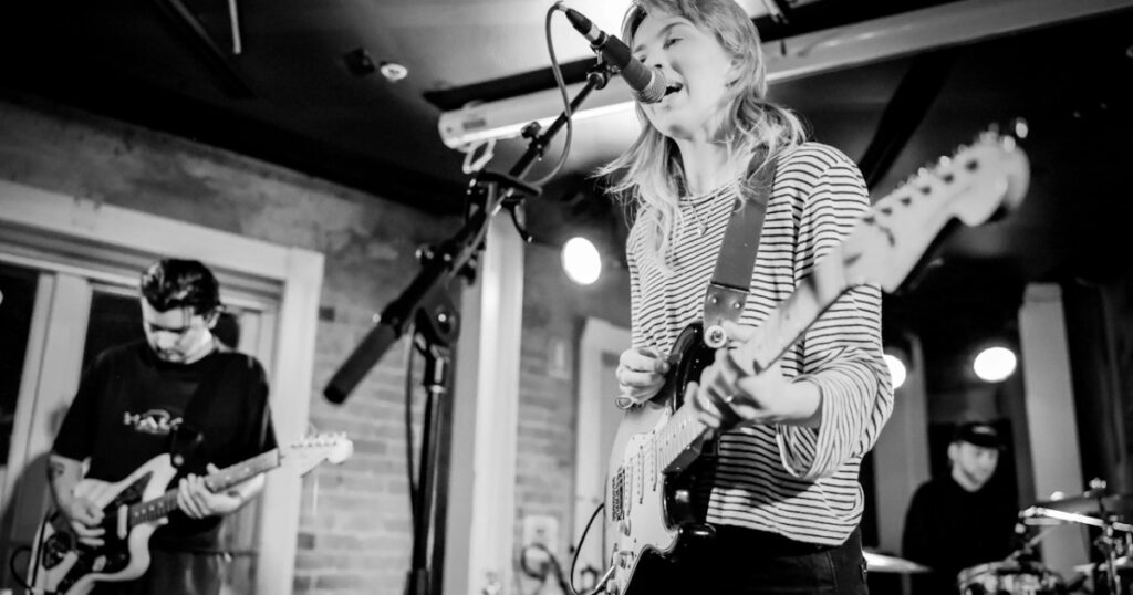 the-belair-lip-bombs-announce-new-album-‘again’,-share-‘hey-you’