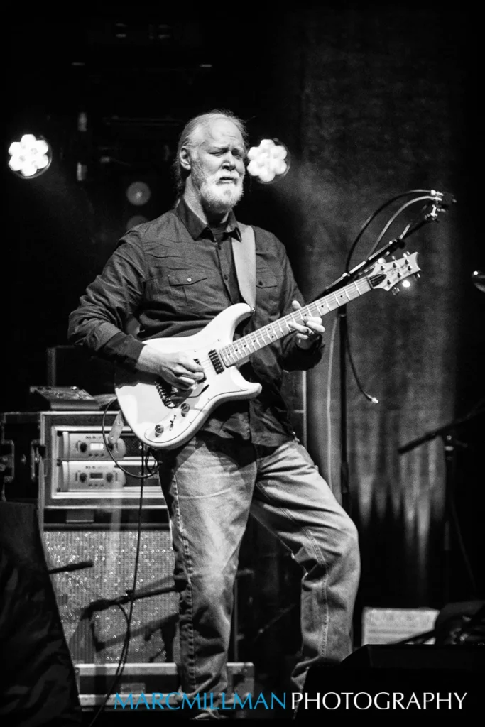 jimmy-herring-confirms-forthcoming-lp-with-aquarium-rescue-unit-collaborators-oteil-burbridge,-jeff-sipes-and-special-guests