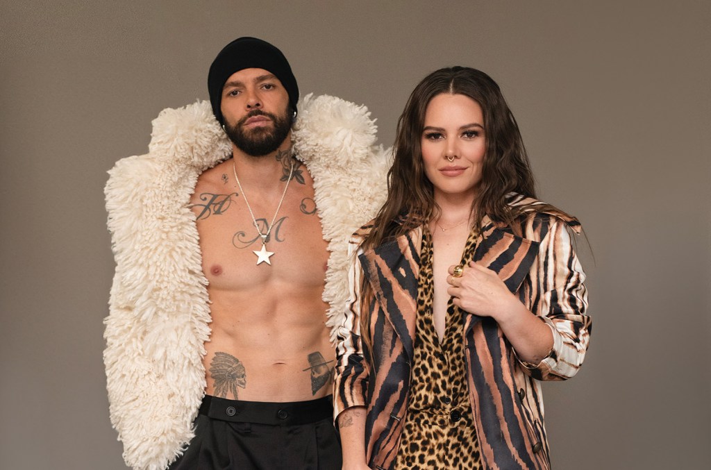 jesse-&-joy-launch-tour-in-nyc-‘on-the-right-side-of-history,’-with-pro-immigrant-message-& mariachis