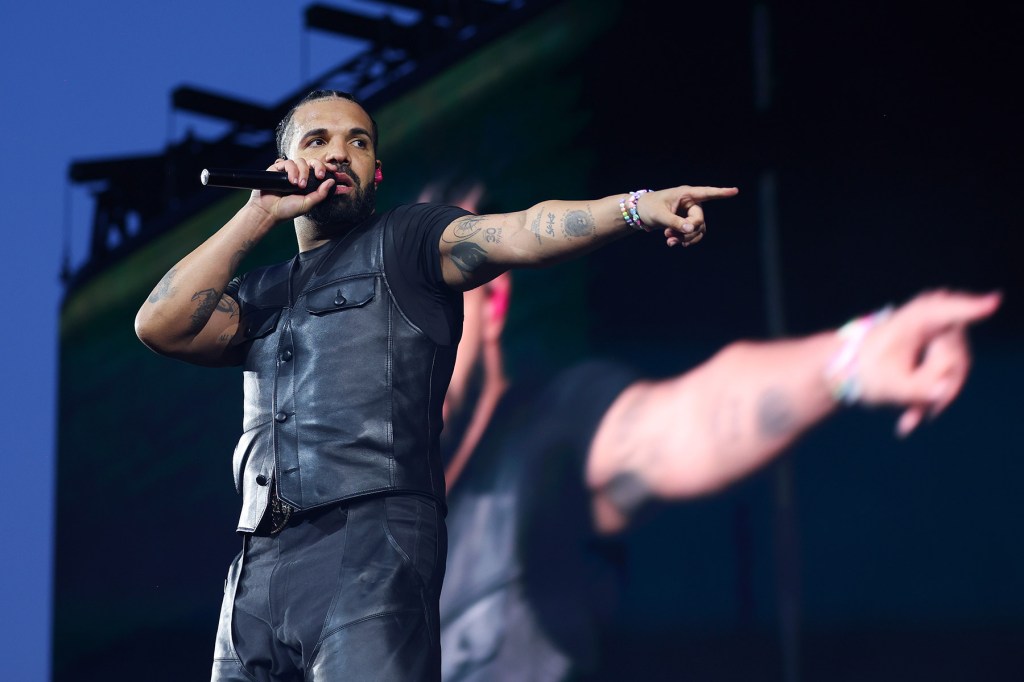 drake’s-‘miss’-hits-no.-1-on-rhythmic-airplay-chart,-extending-his record