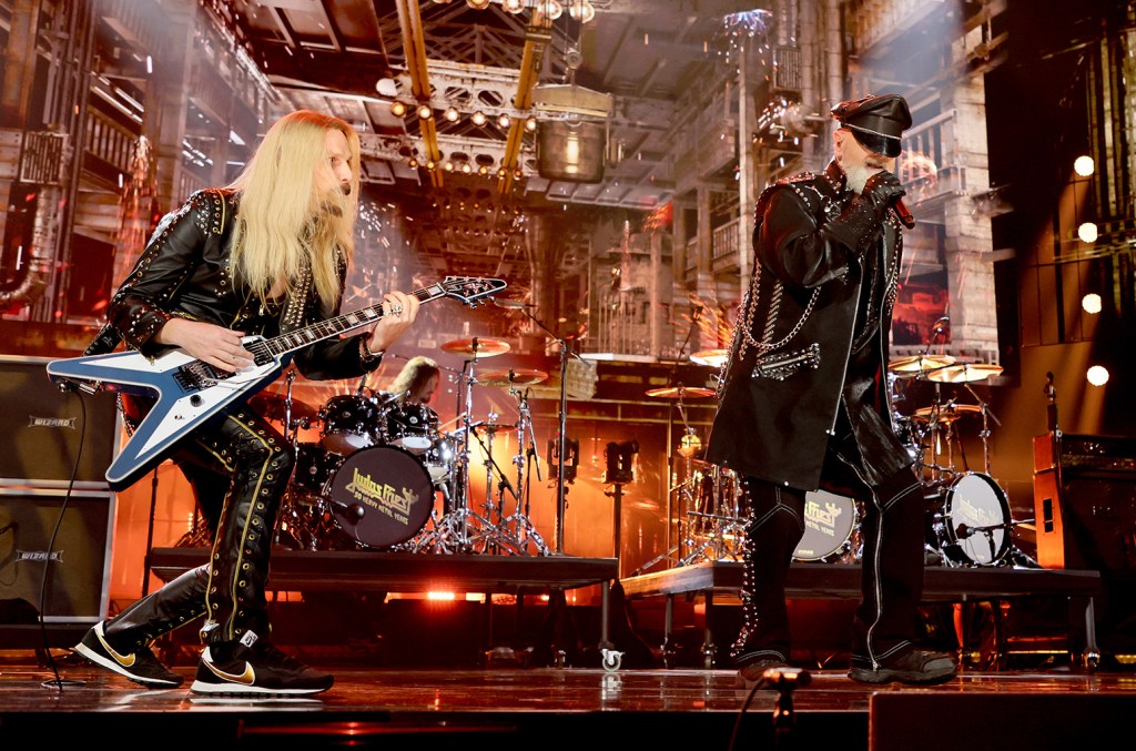 judas-priest’s-rob-halford-said-he-was-‘curled-up-in-a-ball’-weeping-in-reaction-to-ozzy-osbourne’s-death