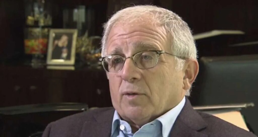 federal-lawmakers-demand-‘detailed’-fireaid-accounting-from-irving-azoff,-say-the-remaining-funds-should-‘be-allocated-directly-to-victims’