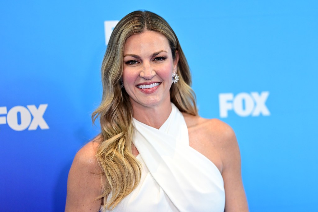 erin-andrews-reveals-what-she-texted-taylor-swift-after-seeing-those-risque-‘life-of-a-showgirl’ photos