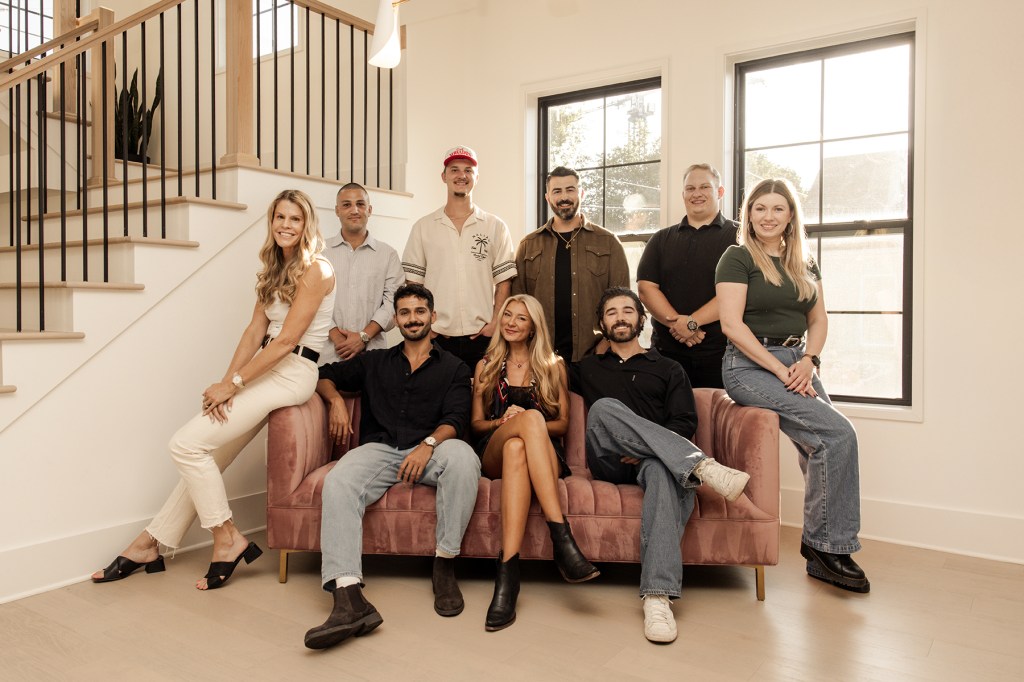 signed:-broke-goes-country;-atlus-maps-deal-with-bbr/bmg nashville