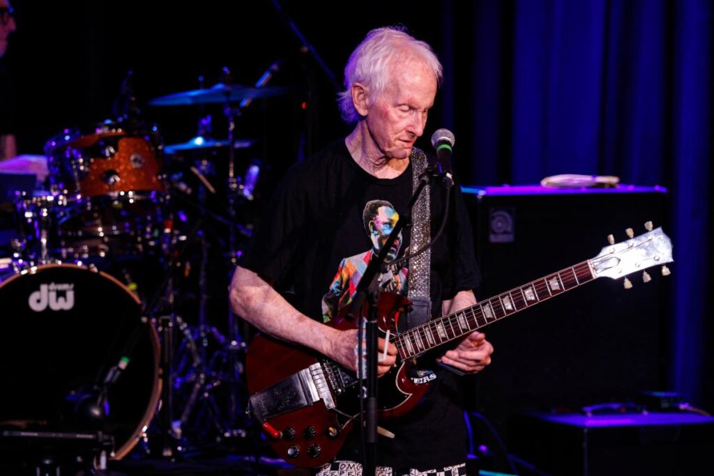 the-doors’-robby-krieger-sets-“a-60th-anniversary-doors-celebration”-at-la’s-greek-theater